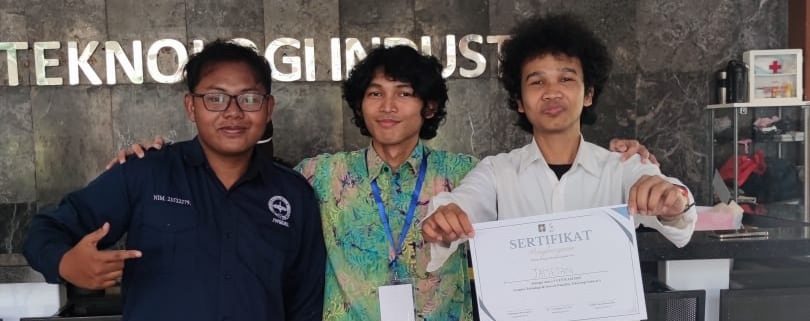 Mahasiswa Industri Raih Juara 1 di LEVITASI FTI UII dengan inovasi Food Waste