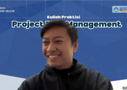 Kuntoro Bismo, alumni sekaligus pembicara pada kuliah praktisi